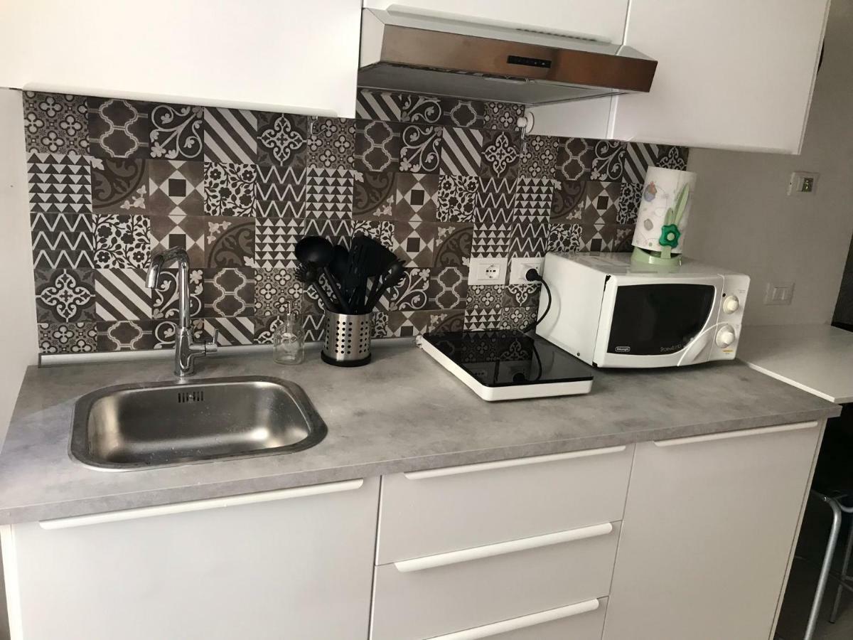 Il Nido - Cozy Studio Apartment In Santa Croce Florens Exteriör bild